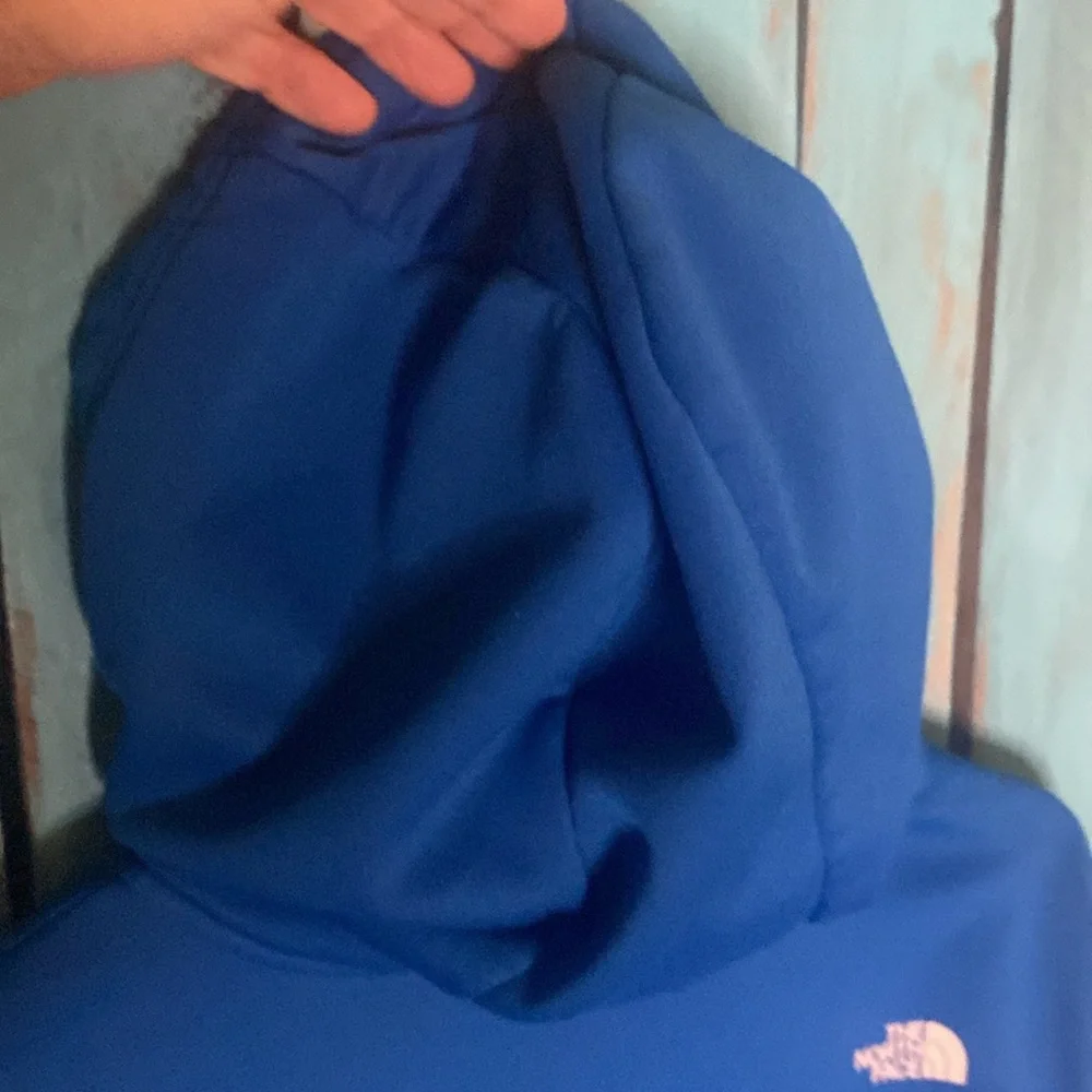 The North Face pullover hoodie sweatshirt size medium blue and white